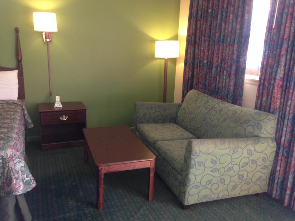 Gas Lite Motel Lawrenceville 部屋 写真